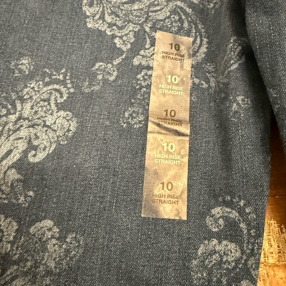 Style & Co. Women's Floral Denim Straight Leg Jeans - Picture 7 of 10
